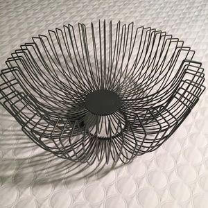 GORGEOUS MIDCENTURY MOMA WIRE BOWL. STUNNING.